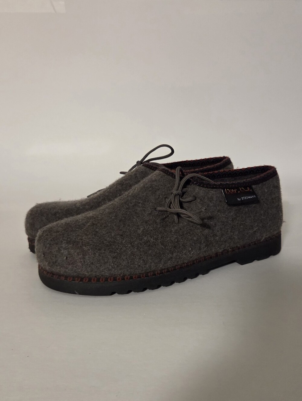 WILD 'N WOOLY By Stegmann Clogs Shoes Black Felted Wool Vegan Women's Sz 9 EUC